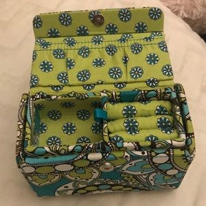 🌟 VERA BRADLEY JEWELRY HOLDER 🌟